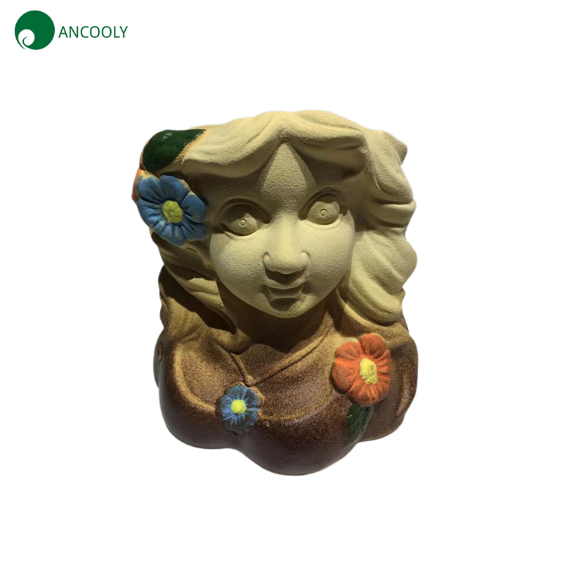 Girl with Flower Pattern Face Planter 